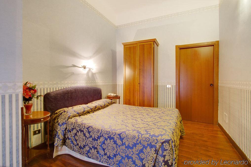 Hotel Aquarium Roma Quarto foto